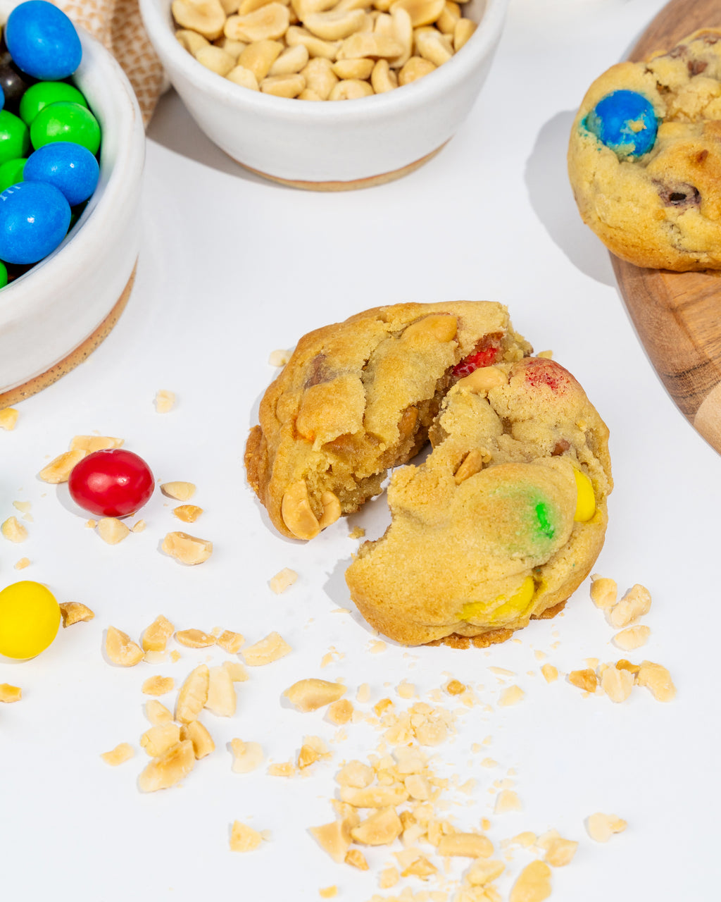 PEANUT M&M